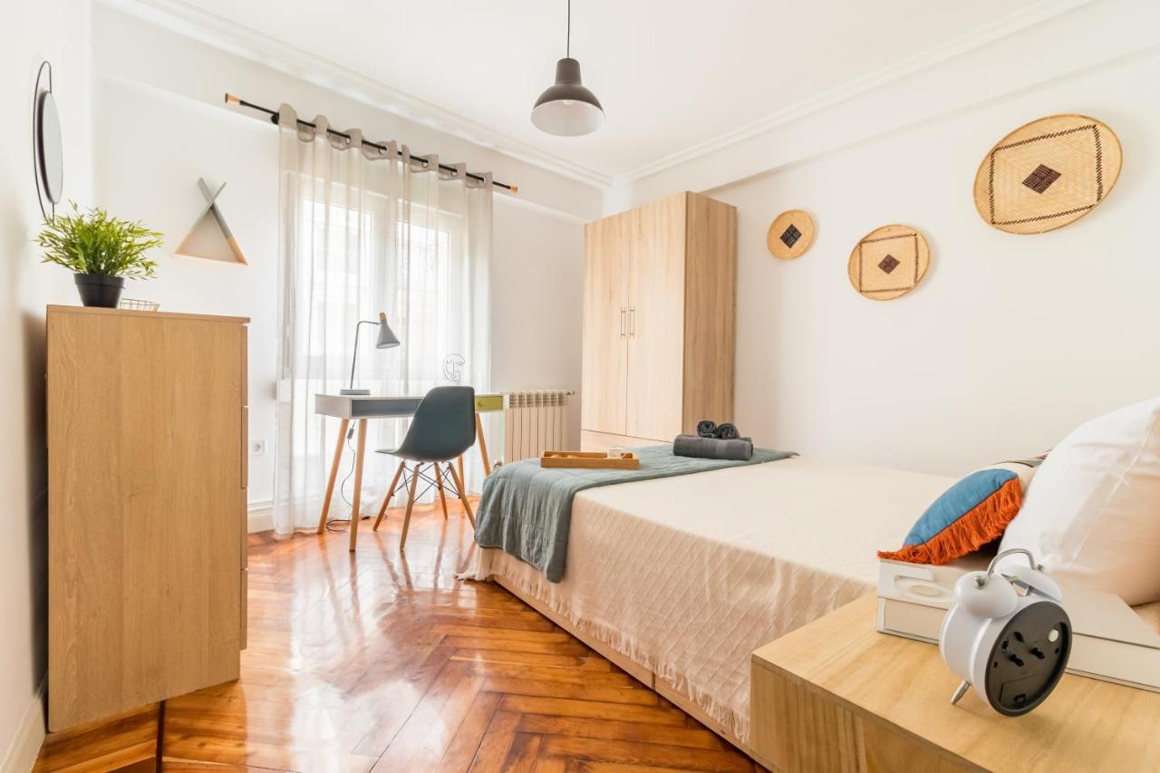 Moderno Apartamento En Pleno Centro Santander Exterior foto