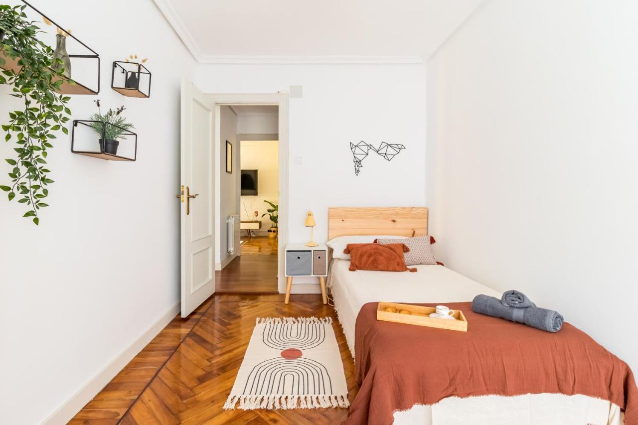 Moderno Apartamento En Pleno Centro Santander Exterior foto